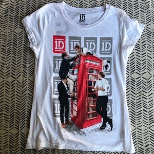 One☝🏽Direction🚨-Phone Booth Tee